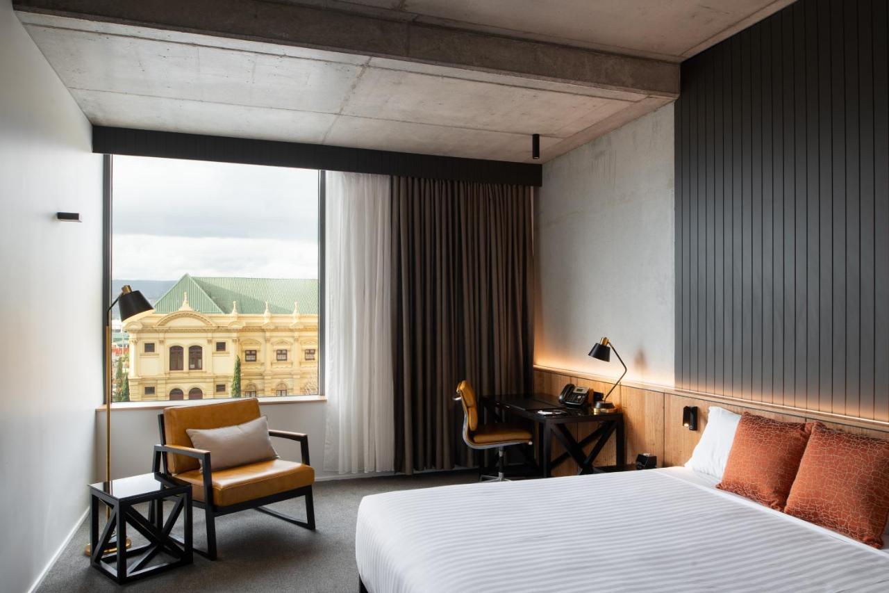 Hotel Verge ลอนเชสตัน ภายนอก รูปภาพ